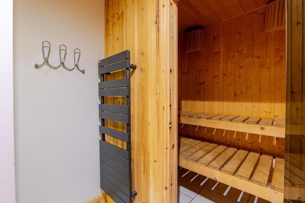 Appartement En Chalet Individuel Sauna Piscine 瓦尔梅尼耶 外观 照片